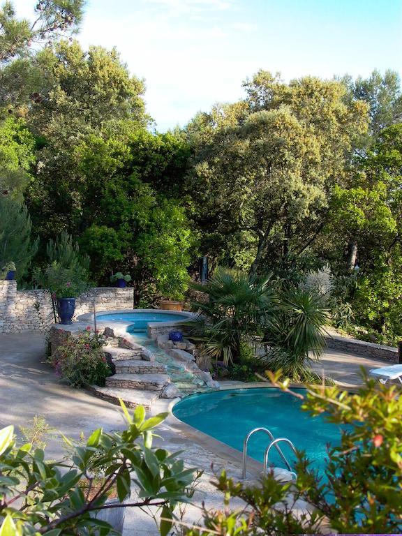 B&B Le Garric Nimes Bagian luar foto