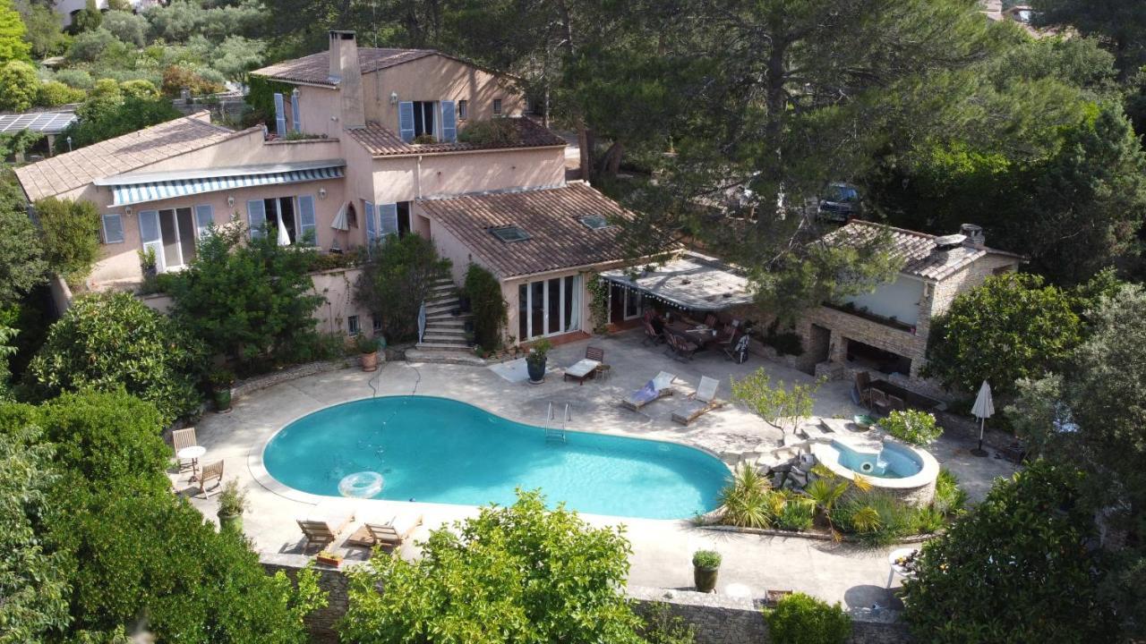 B&B Le Garric Nimes Bagian luar foto