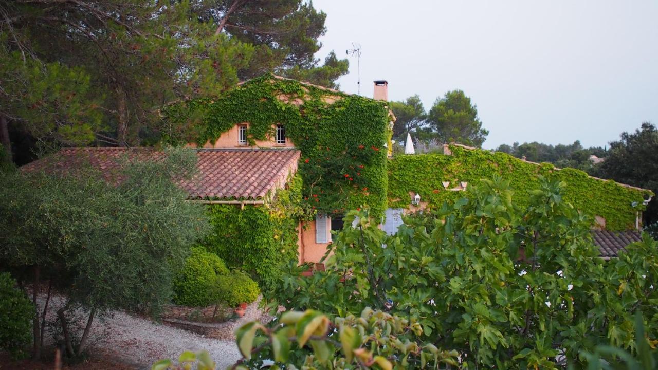 B&B Le Garric Nimes Bagian luar foto